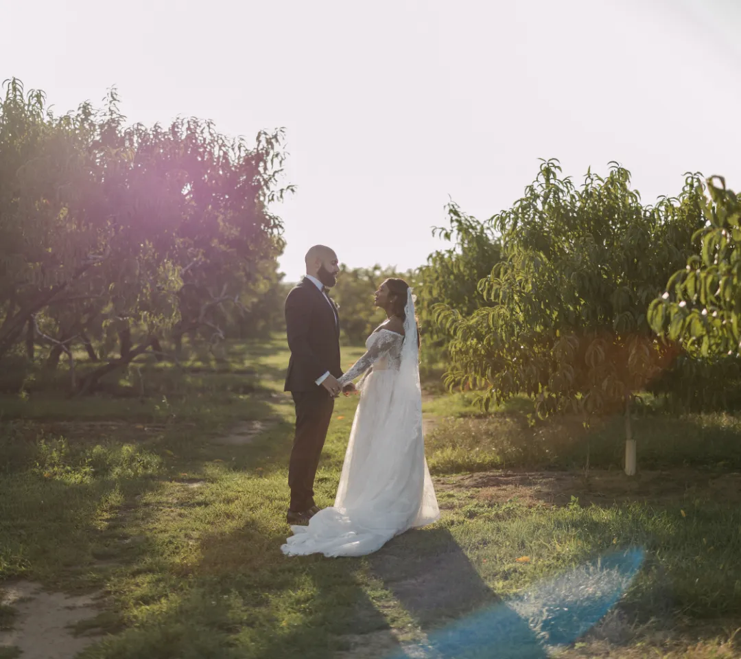 The GOod Earth Wedding Page Gallery (2)